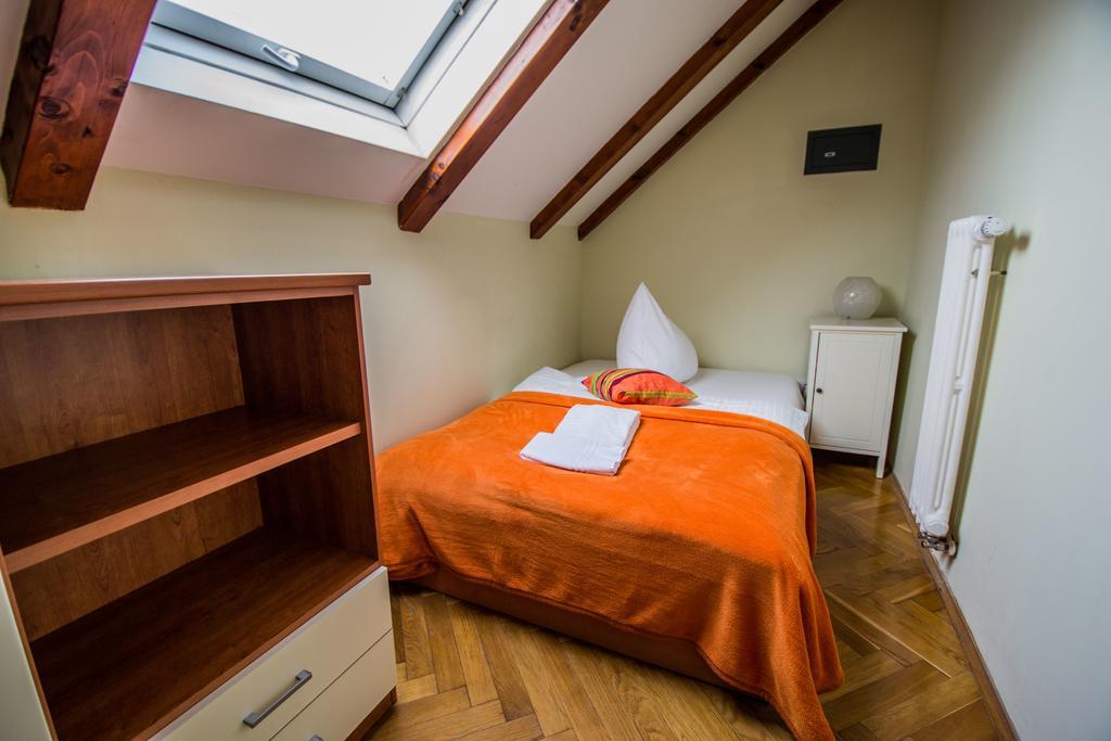 Ruterra Red Roofs View With Garage Apartmán Praha
